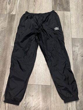 Vintage UMBRO black lined track running pants  ankle zip Large